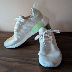 Women's Adidas NMD R1 Sneakers